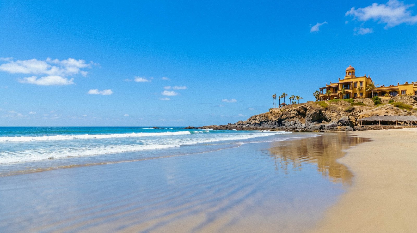 Playa Los Cerritos in Todos Santos Mexicio